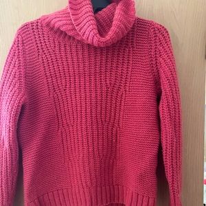 Banana Republic long sleeve sweater with turtleneck